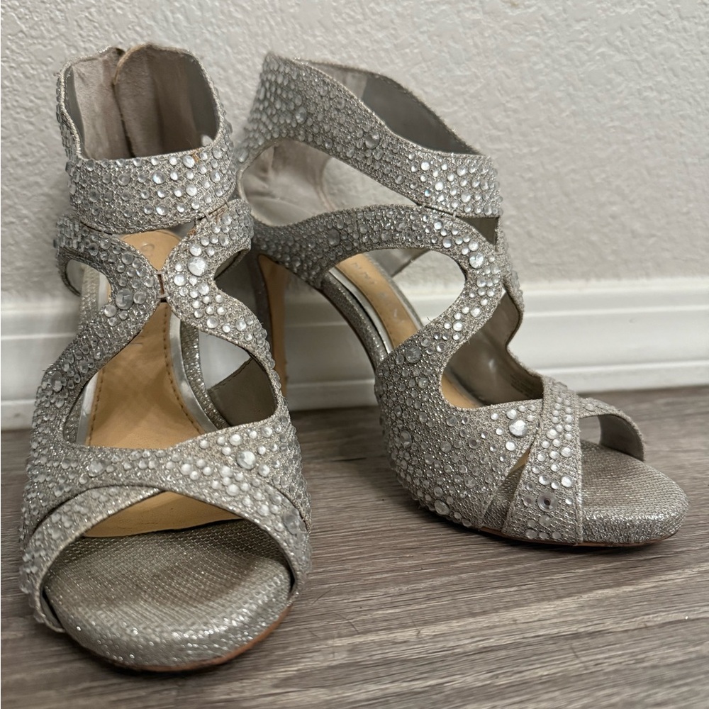 Super Cute Silver Rhinestone Women's Heels
